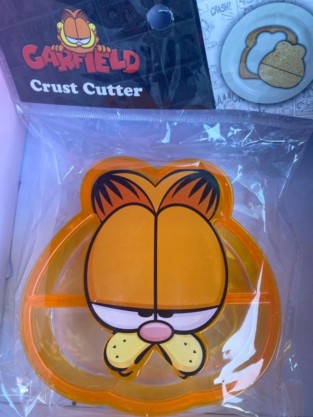 Garfield Crust Cutter